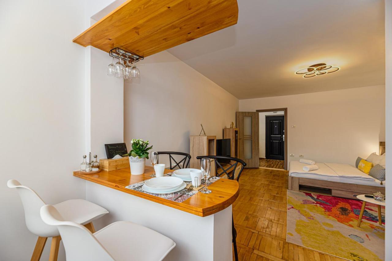 Jad - Family - Apartments & Studios บราชอฟ ภายนอก รูปภาพ