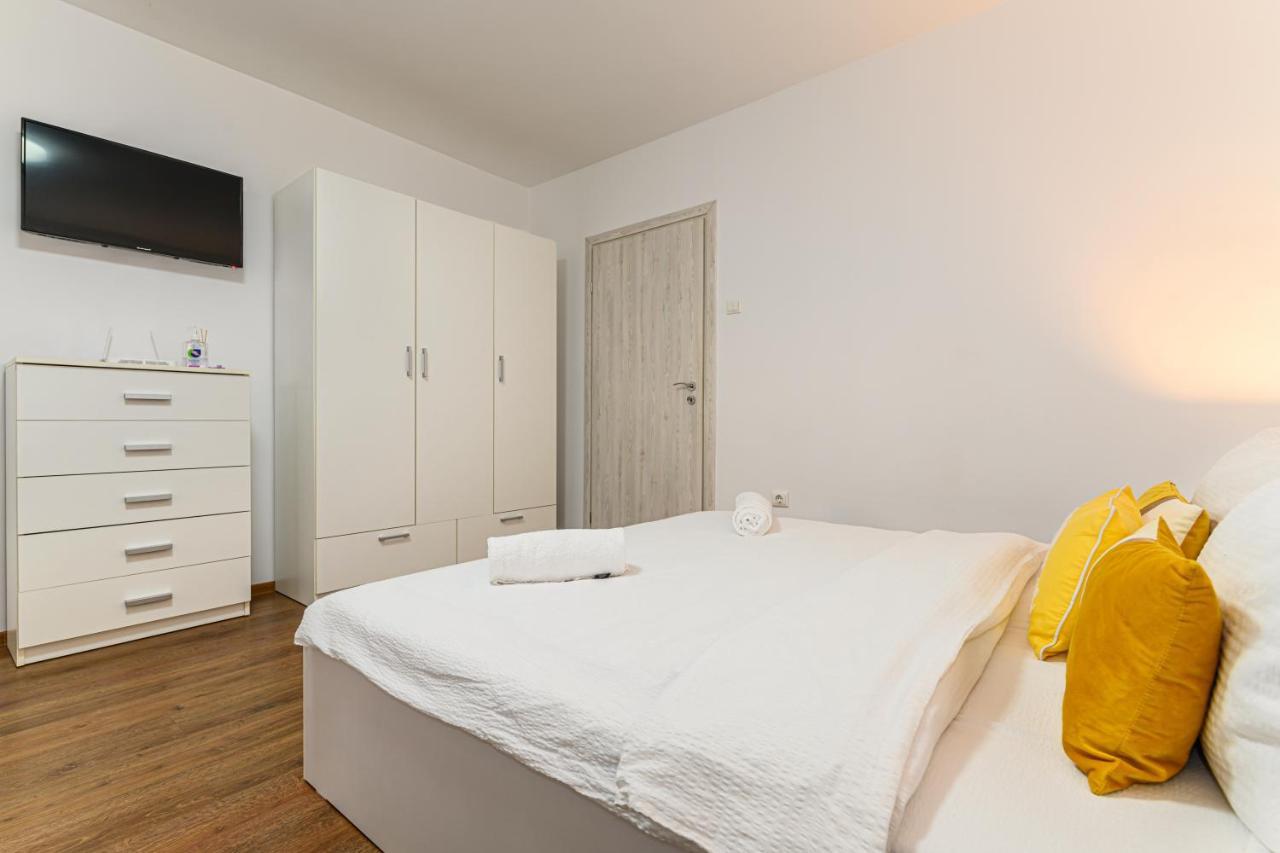 Jad - Family - Apartments & Studios บราชอฟ ภายนอก รูปภาพ