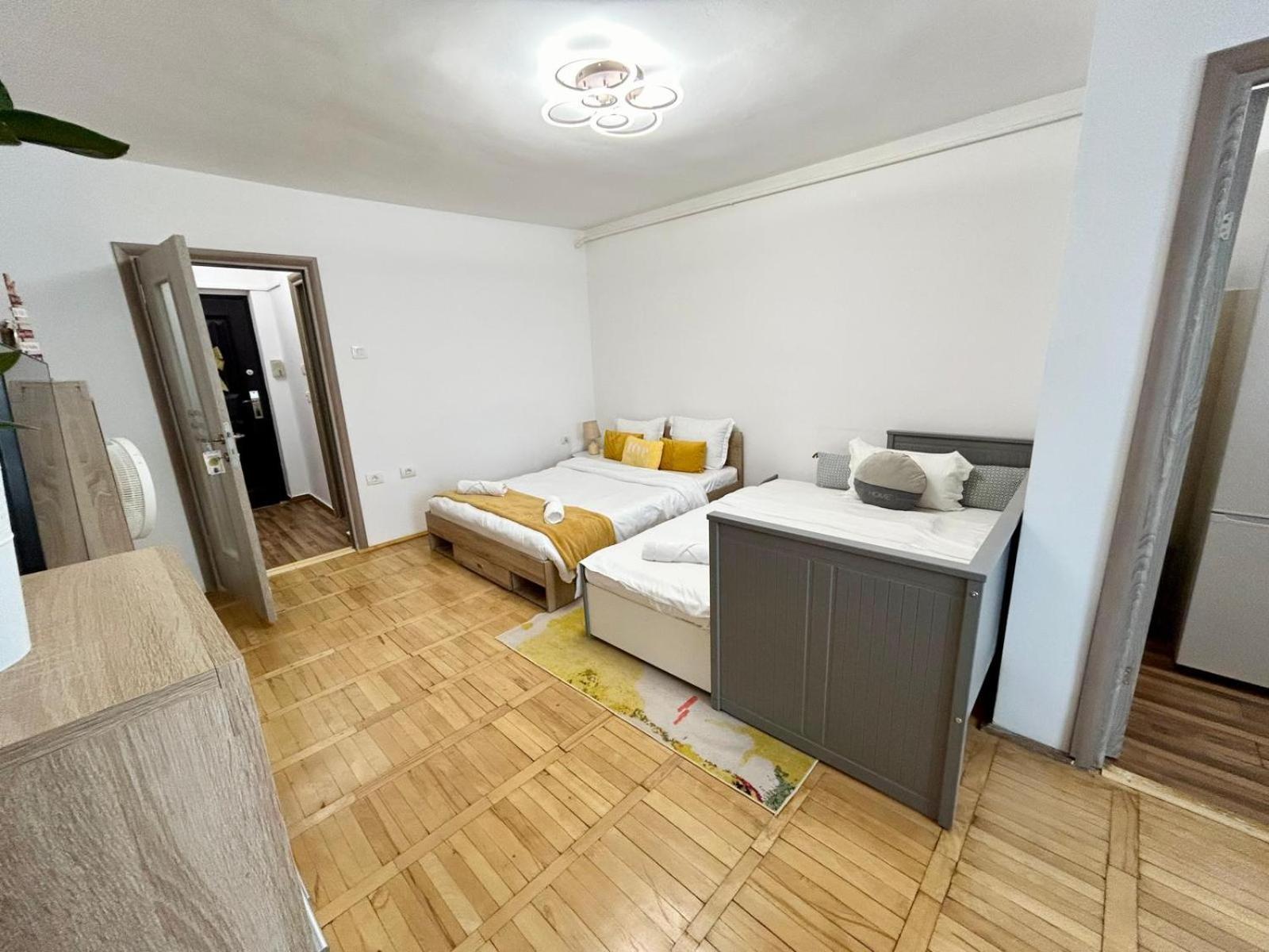 Jad - Family - Apartments & Studios บราชอฟ ภายนอก รูปภาพ
